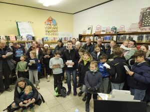30. Lebendiger Adventskalender - Jeden Abend ein neues Fenster